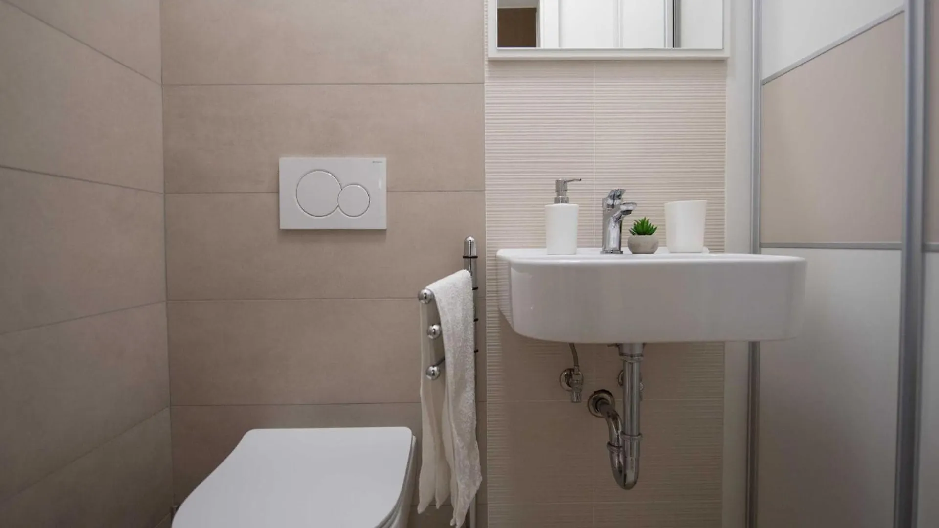 Apartment Sanja Opatija - Two Bedroom Apartment With Terrace And Sea View 0*,