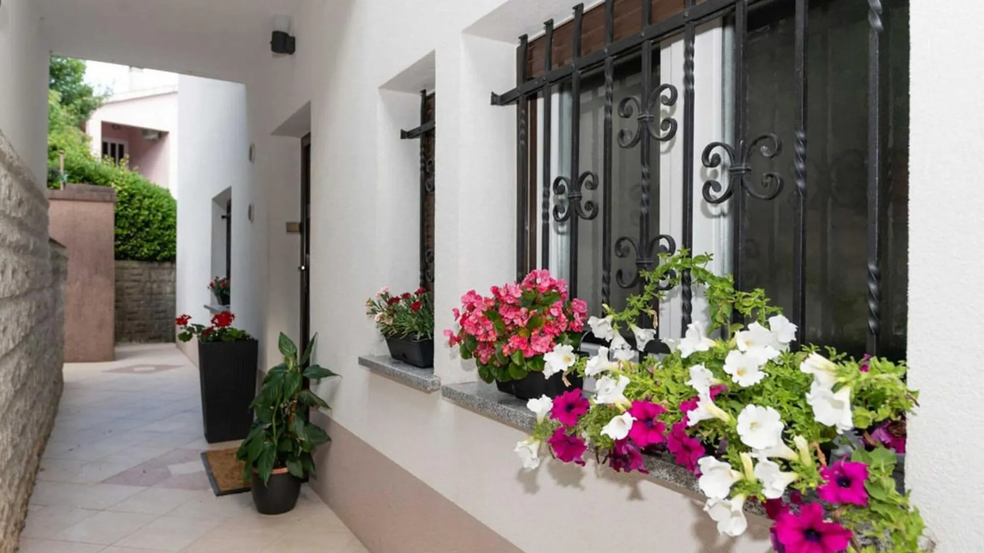 Apartment Sanja Opatija - Two Bedroom Apartment With Terrace And Sea View