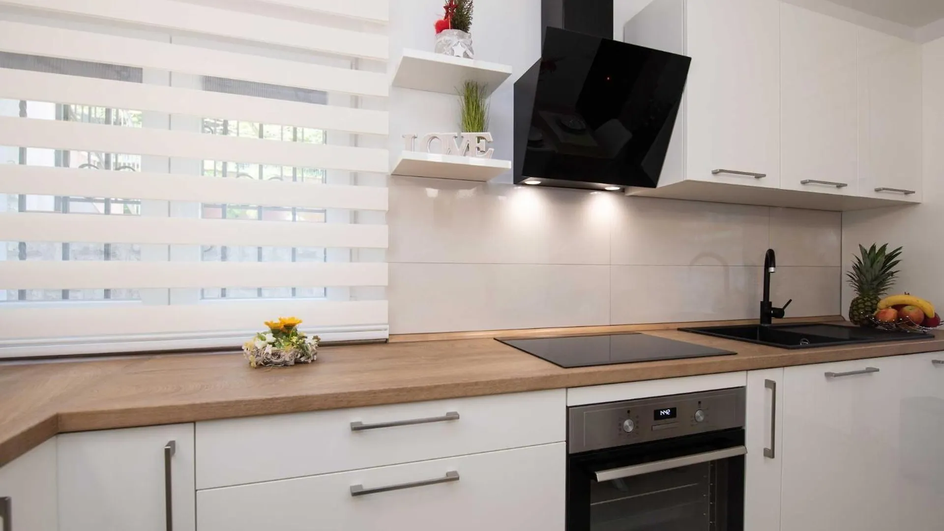 Apartment Sanja Opatija - Two Bedroom Apartment With Terrace And Sea View